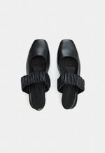 Sapatilha Ballet Franzida Couro Preto