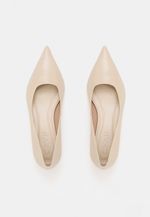 Scarpin Kitten Heel Couro Off White