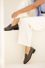 Mocassim Loafer Essential Couro Argila