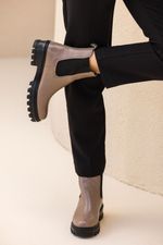 Bota Tratorada Couro Cinza Queimado