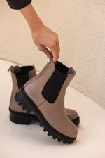 Bota Tratorada Couro Cinza Queimado