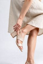 Sandália Clara Salto Bloco Couro Off White