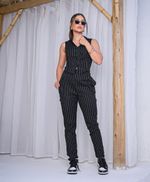 Conjunto Betina Risca de Giz Preto