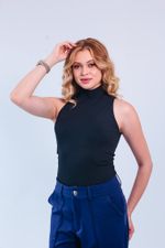 Blusa Nayra Preto