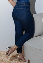 Calça Jeans Mom Emily Escuro