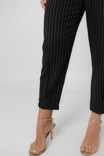 Conjunto Núbia Risca de Giz Preto