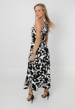 Vestido Adriane Preto Arabescos 