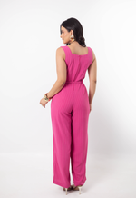 Macacão Sibele Risca de Giz rosa chiclete