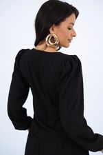Blusa Josiane Preto