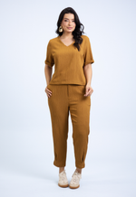 Blusa Karen Caramelo