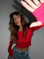 CROPPED SCARLET