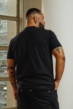 Camiseta Fit Premium Masculina - Preta