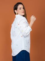 Camisa Feminina em Chambray Bordada Aghata