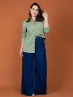Camisa Feminina em Chambray Bordada Aghata