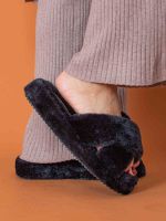 Fuzzy Flatform Mila