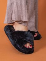Fuzzy Flatform Mila