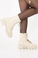 Bota Coturno Feminina Tratorada Cano Médio Shine