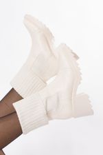 Bota Meia Feminina Tratorada com Cano Stretch Giu