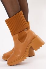 Bota Meia Feminina Tratorada com Cano Stretch Giu