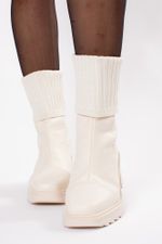 Bota Meia Feminina Tratorada com Cano Stretch Giu