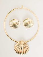 Conjunto de Colar e Brinco Conchas Bruna