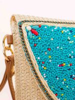 Clutch de Palha com Aplique de Miçangas Maya