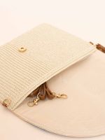 Clutch de Palha com Aplique de Miçangas Maya