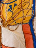 Lenço de Cetim Estampa Corrente Cami