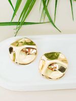 Brinco Orgânico em Metal Dourado Isadora