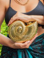 Clutch Concha Dourada Jade