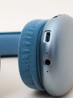 Fone de Ouvido Bluetooth Over-Ear com Cancelamento de Ruído Pietra 
