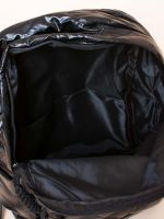Mochila Média Acetinada com Bolso Frontal Patrícia 