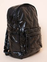 Mochila Média Acetinada com Bolso Frontal Patrícia 