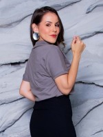 T-Shirt 100% Algodão com Gola Alta Poliana