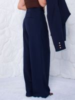 Calça  Alfaiataria Pantalona com Pregas Frontais Emanuelle