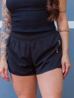Shorts com Sobreposição e Bolso Posterior Eduarda 