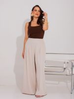 Calça Feminina Alfaiataria Wide Leg Cintura Média com Pregas Bruna