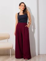 Calça Feminina Alfaiataria Wide Leg Cintura Média com Pregas Bruna