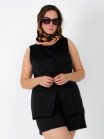 Conjunto Alfaiataria de Colete Alongado e Shorts Talita