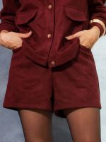 Shorts Feminino Suede com Bolsos Frontais Rafaela