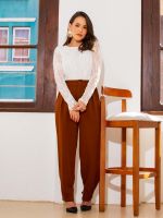 Calça Feminina Alfaiataria Reta com Pregas e Bolsos Luana