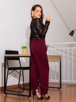 Calça Feminina Alfaiataria Reta com Pregas e Bolsos Luana