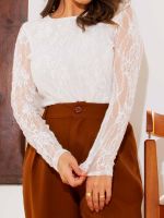 Body Feminino de Renda Manga Longa com Forro Luana