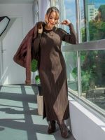 Vestido Feminino de Tricô Midi Manga Longa Serena