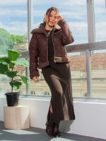 Vestido Feminino de Tricô Midi Manga Longa Serena