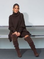 Poncho Feminino de Tricô Gola Alta Amplo Antonella