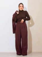 Blusa Feminina de Renda Manga Longa Gola Alta Luana