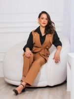 Calça Feminina Alfaiataria Reta com Bolsos Frontais Magda