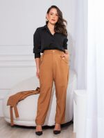 Calça Feminina Alfaiataria Reta com Bolsos Frontais Magda