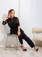 Calça Feminina Alfaiataria Reta com Bolsos Frontais Magda